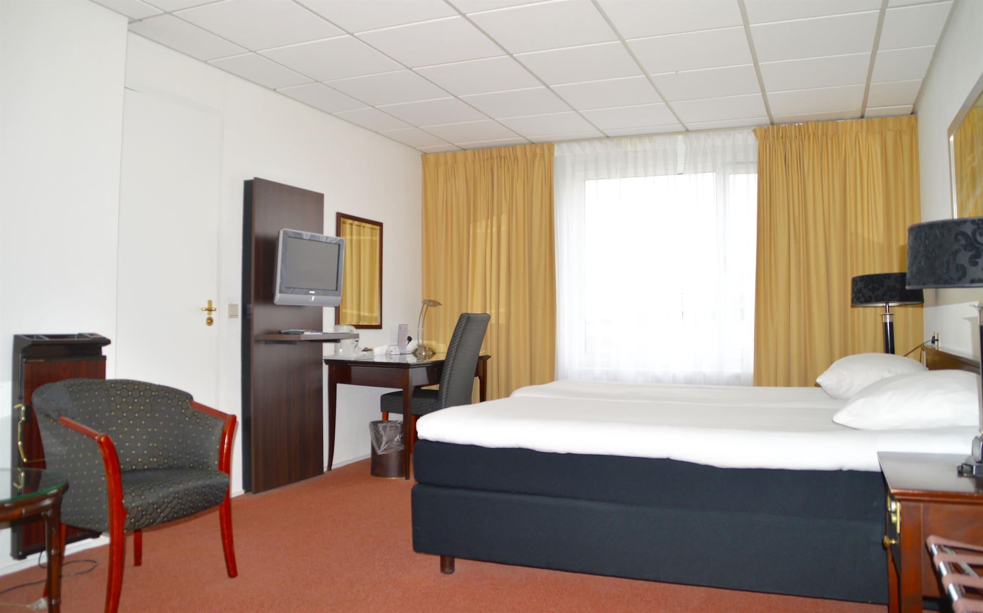 Hotel De Blaauwe Leeuw Тернеузен Экстерьер фото