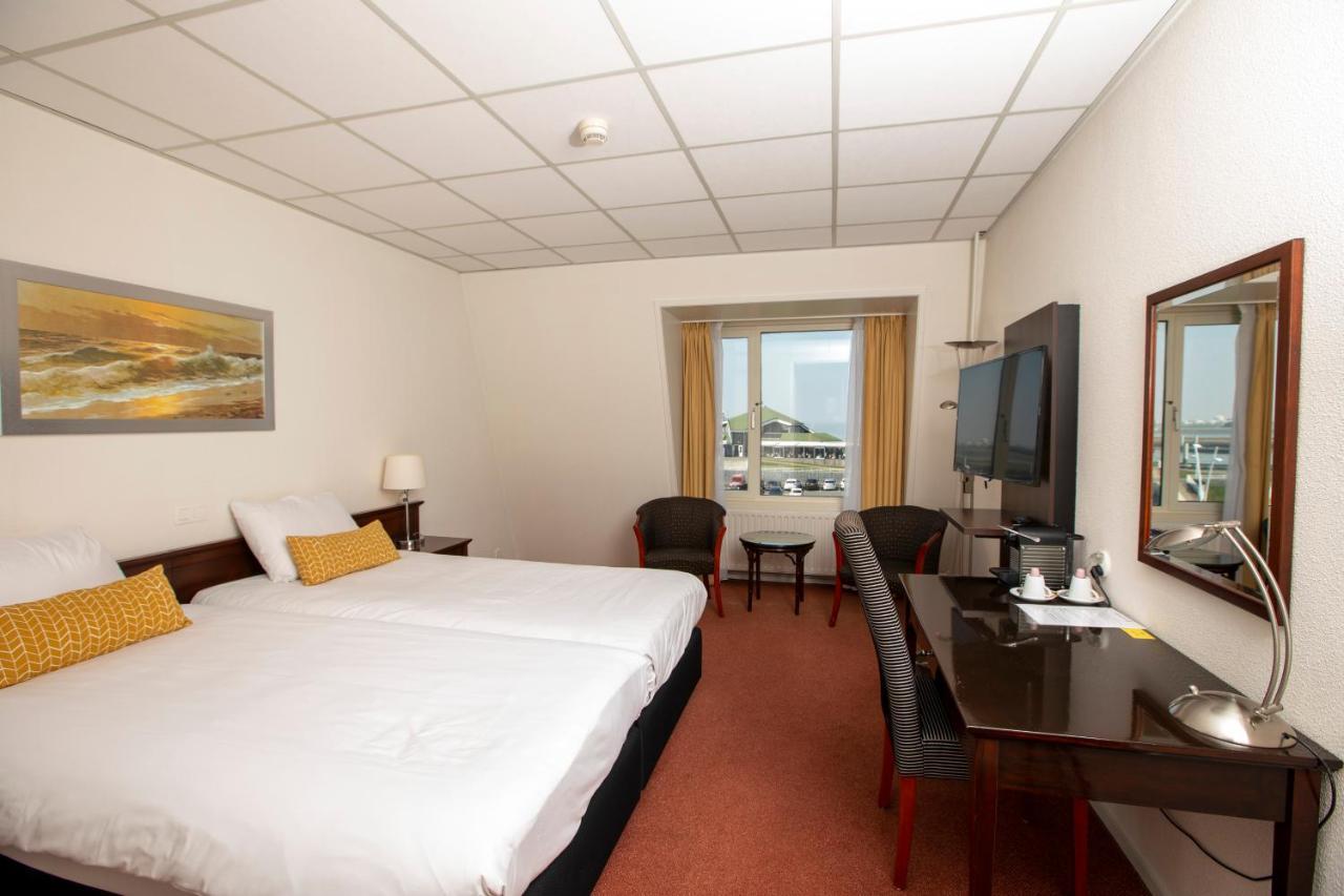 Hotel De Blaauwe Leeuw Тернеузен Экстерьер фото